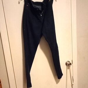 Stylish Black High-Waisted Pants